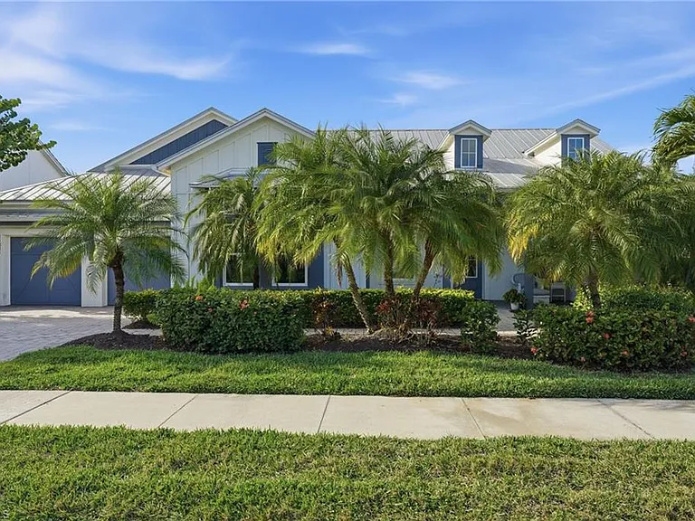 14831 Dockside Ln — Photo 3