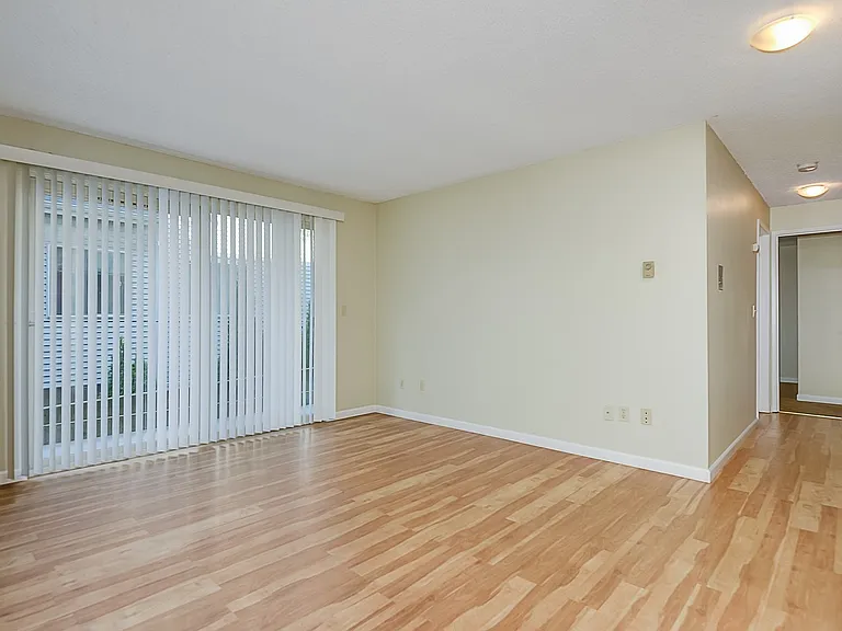 Stonebridge Apartments — Photo 93