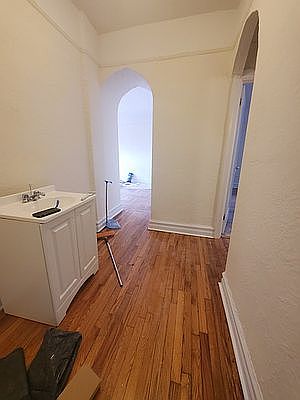 5th image of 8760 113th St APT 2D