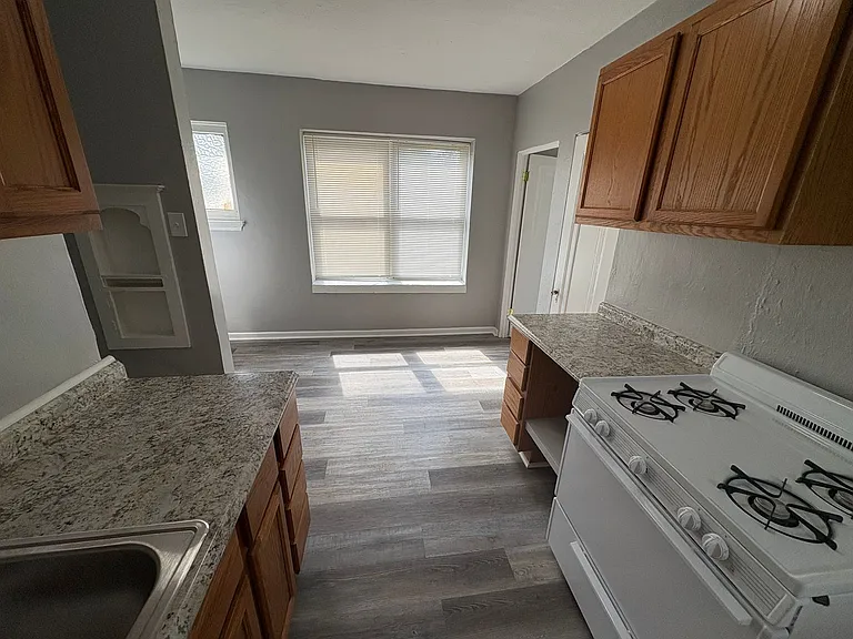 3440 Delor St — Photo 29