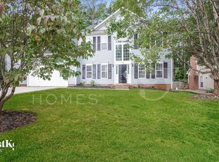 7031 Reedy Creek Rd, Charlotte, NC 28215