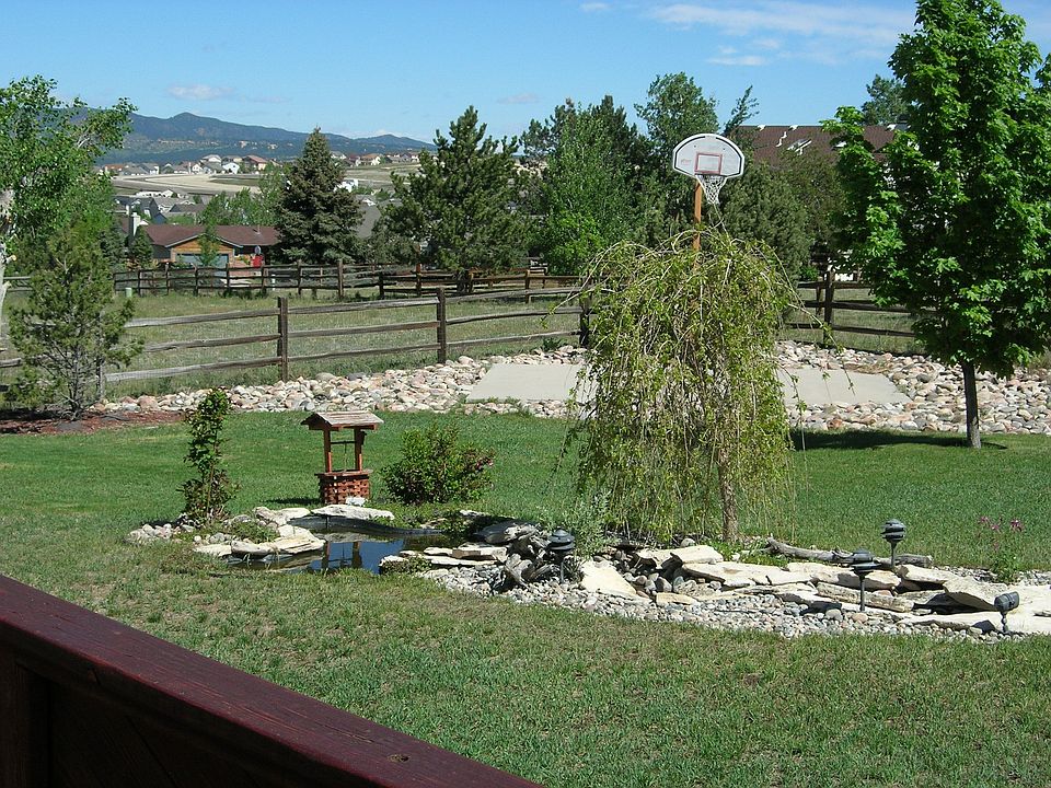 Backyard w/ pond