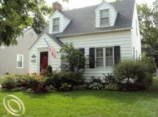 1349 Oxford Rd, Berkley, MI 48072