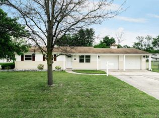 914 Taylor Pl, O'Fallon, MO 63366