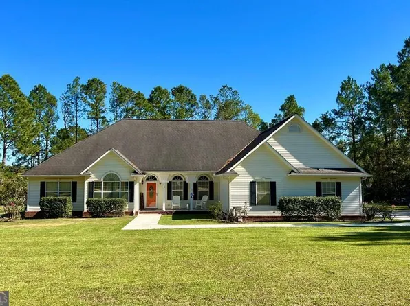 59 Quail Cir, Hazlehurst, GA 31539