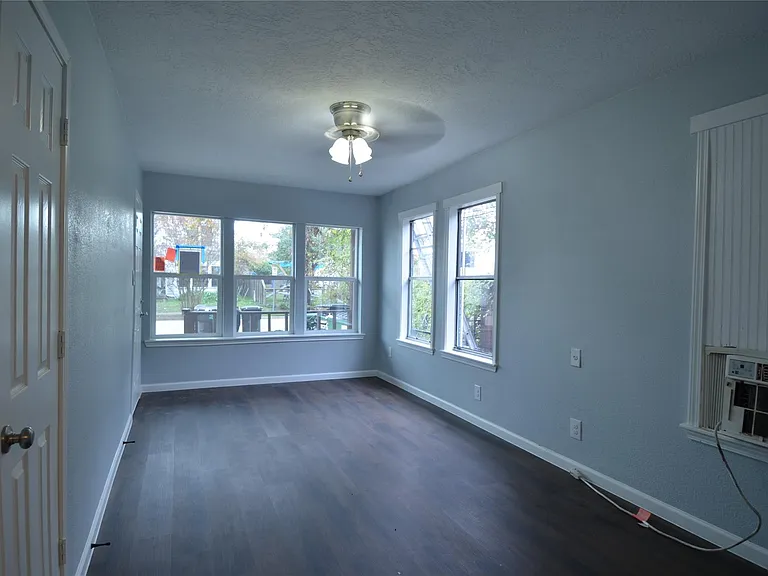 103 Cosmos St #2 — Photo 3