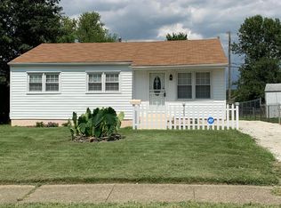 5223 Broadmoor Blvd, Louisville, KY