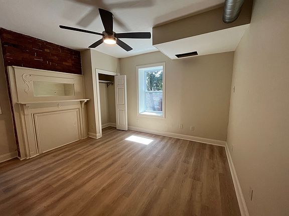 3rd image of 139 S Fairmount St #202