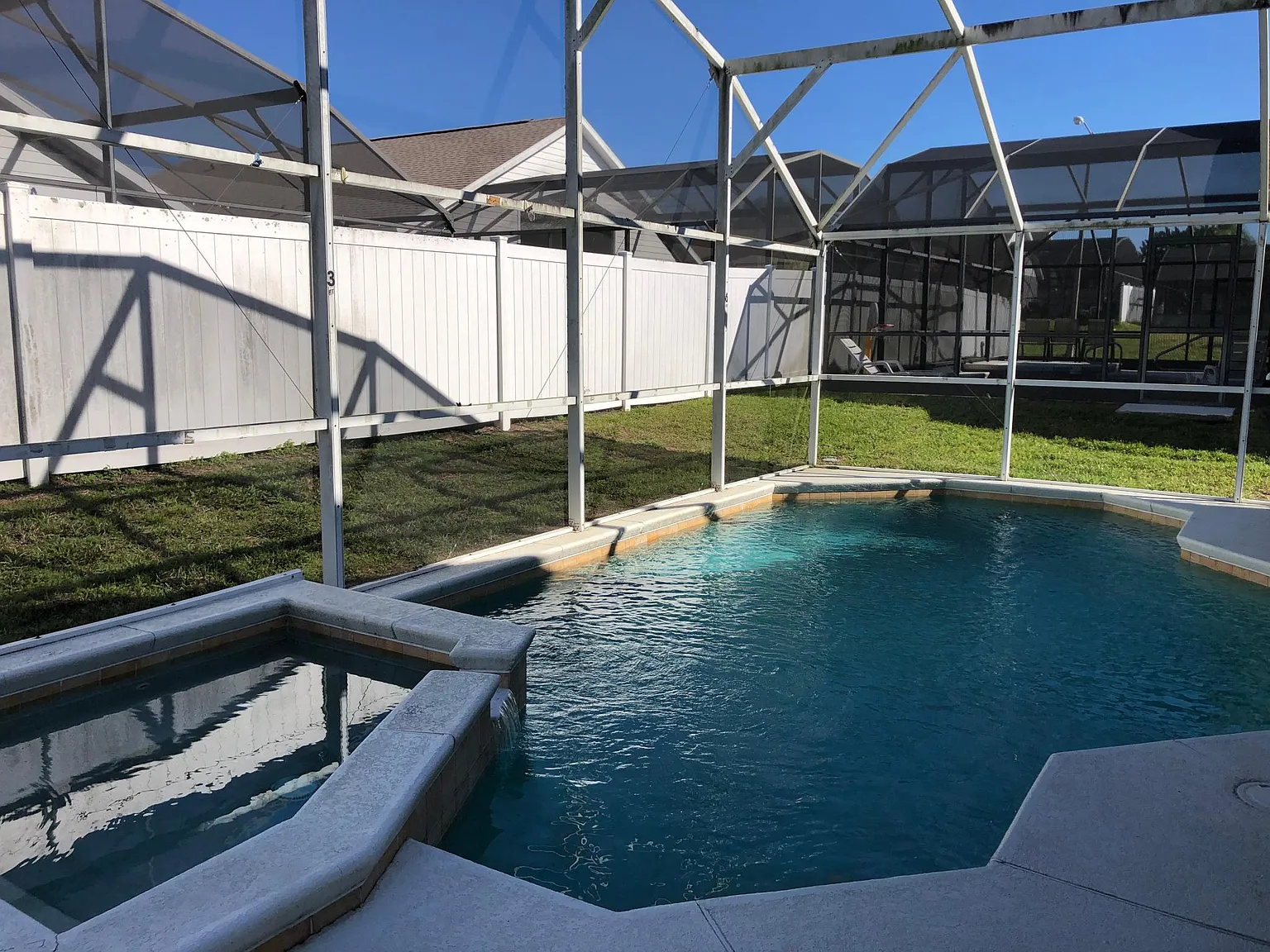4 bed, 1791 sqft, $2,700 — Photo 2