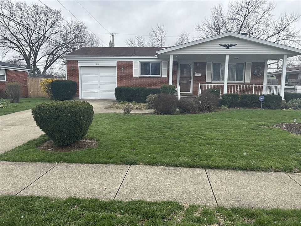 1st image of 1912 Echo Wood Ct