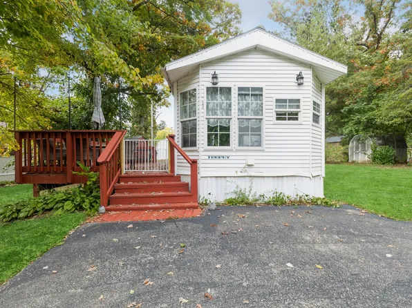 1009 Bay Rd Lot 37, McHenry, IL 60051