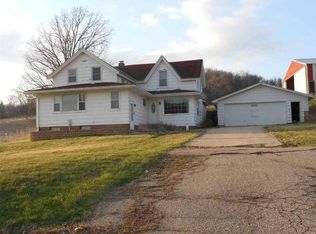 E5746 Irish Valley Rd, Plain, WI 53577