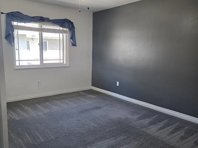2603 W Northwood #2603 — Photo 9
