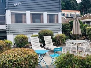 2236 Alki Ave SW APT B, Seattle, WA 98116