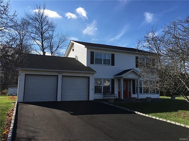 1st image of 26 Lakeward Ave