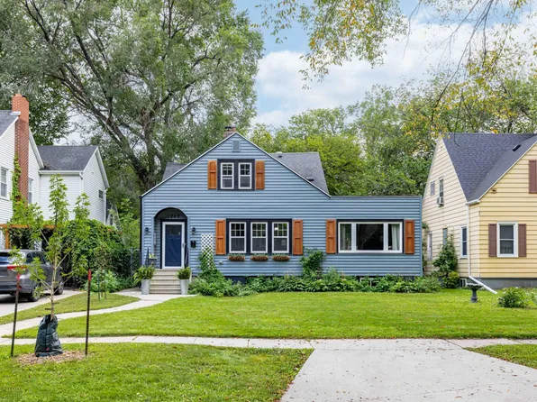 1249 4th St N, Fargo, ND 58102