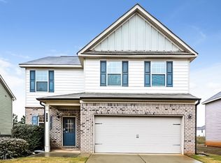 372 Bandelier Cir, Hampton, GA 30228