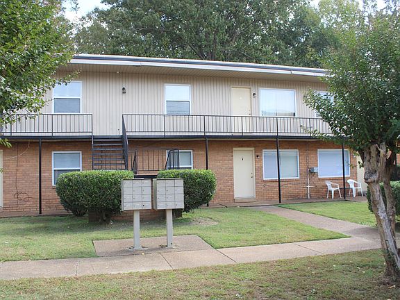 5th image of 288 S Center St #2B-1Ba-800Sqft