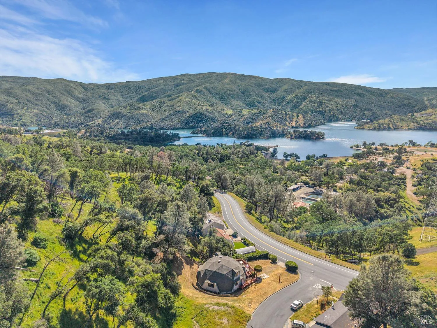 203 Blue Cove Court photo 1