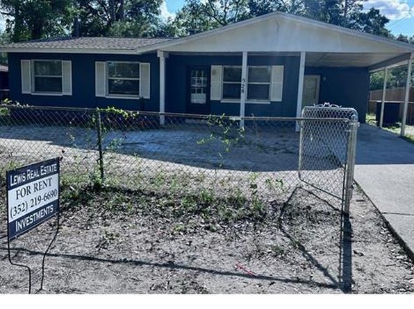 926 SE 19th Ter