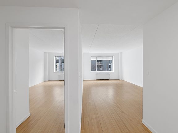 3rd image of 1955 1st Ave APT 531