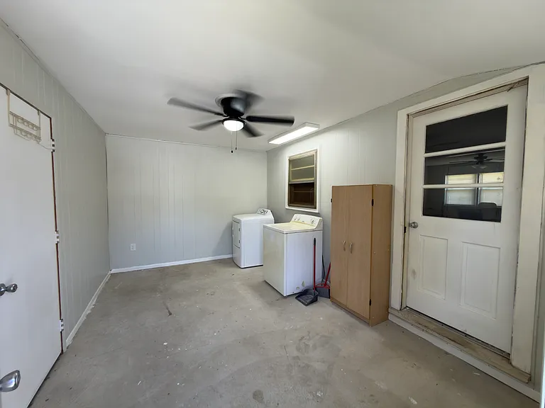 445 Highland Ave — Photo 10