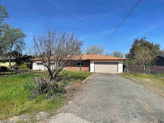 2nd image of 18930 River Ranch Rd