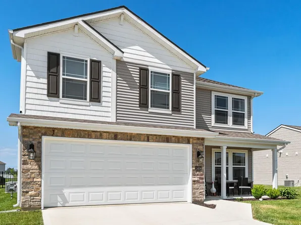 11434 Cedarmont Dr, Fort Wayne, IN 46818