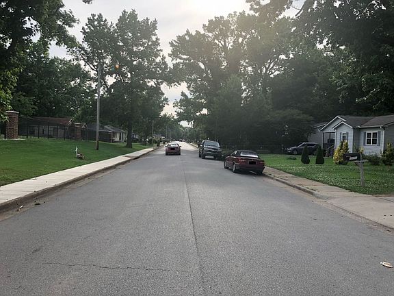 5th image of 2710 Wilson Dr NW