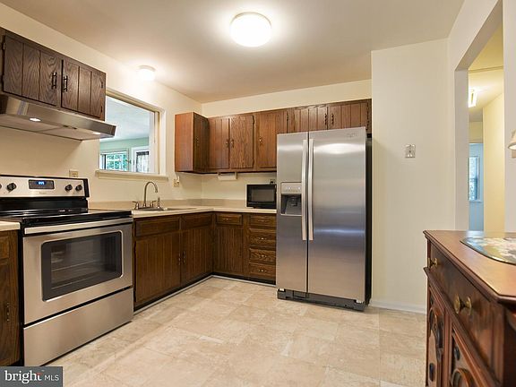 5th image of 30085 Cochise Ct