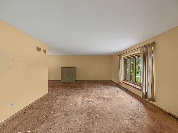 4th image of 14008 Cheswick Dr