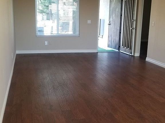 5th image of 4525 Beverly Glen Dr
