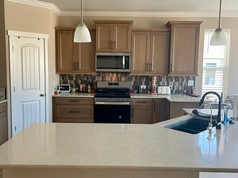 6332 Deco Dr — Photo 12