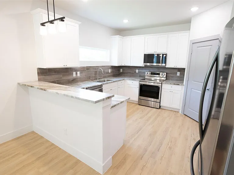 3817 Winfield Ave — Photo 6
