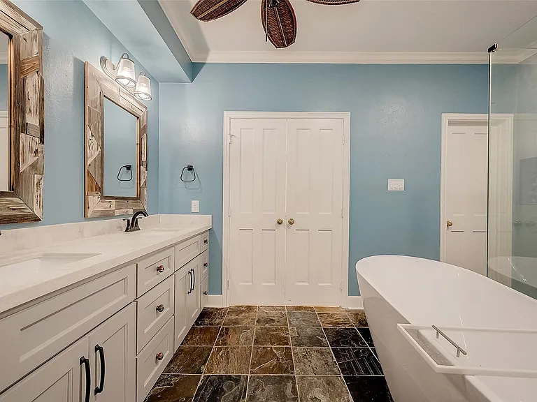 22114 Rockchester Dr — Photo 30