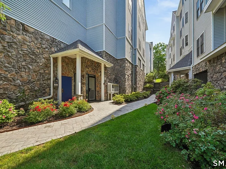 105 Richards Ave #2502 — Photo 18