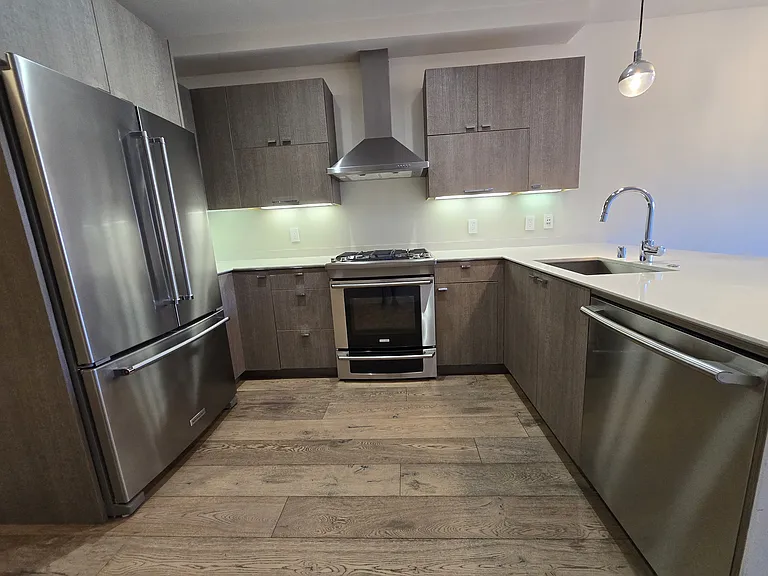 2652 Harrison St #203 — Photo 3