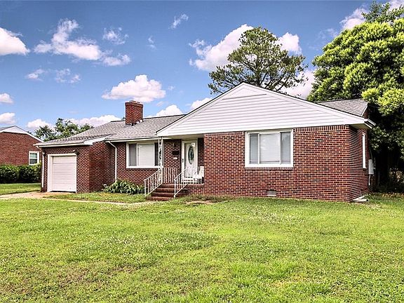 2nd image of 6316 Shelby Ln