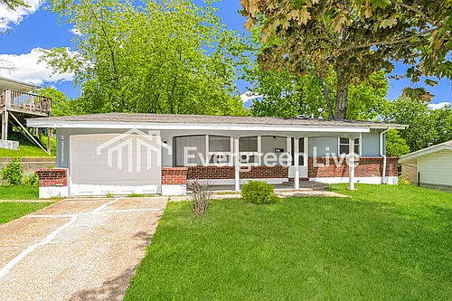 2667 Garham Dr Photo 1