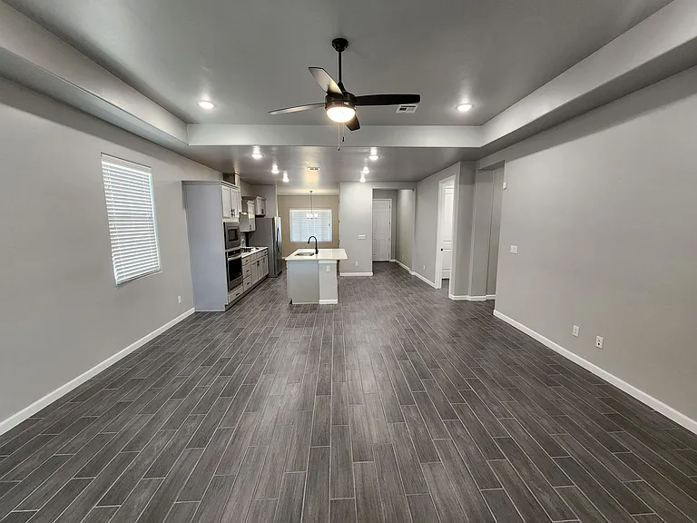 4711 Big Springs St — Photo 22