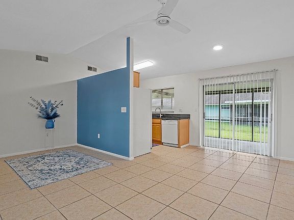2nd image of 5116 Muriel Ln