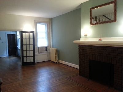 105 S. Pershing Ave. - Living Room