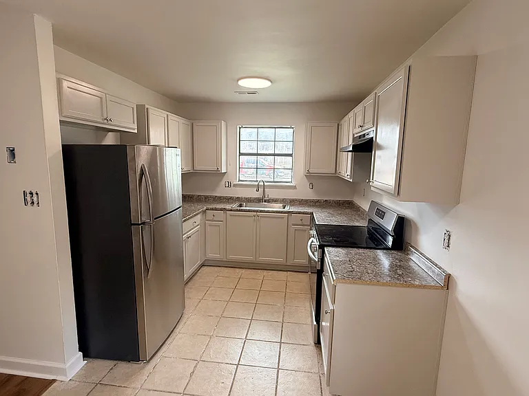 149 Angela Dr #A — Photo 8