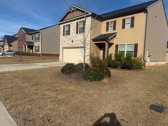 4th image of 217 Cranapple Ln