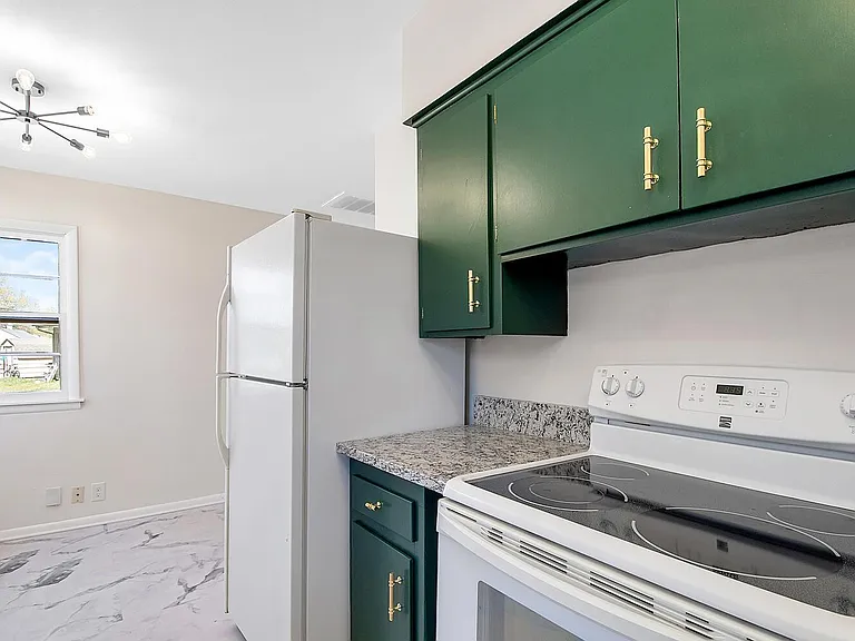 1239 N Cramer St — Photo 8