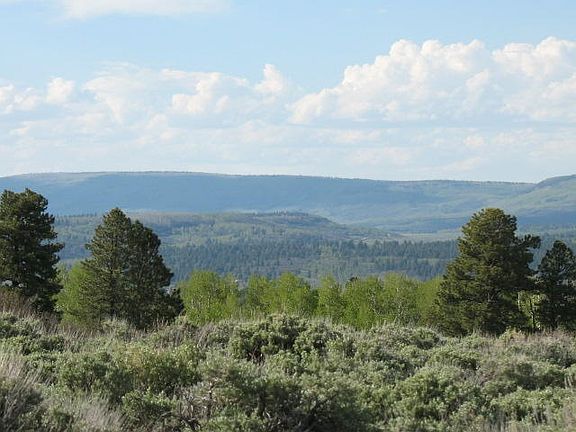 2nd image of Little Lakes Ranch Rd