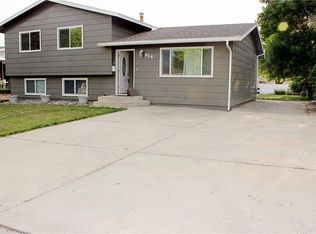914 6th Ave, Laurel, MT 59044