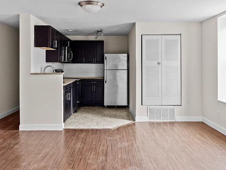 5555 Pershing Ave #2 — Photo 8