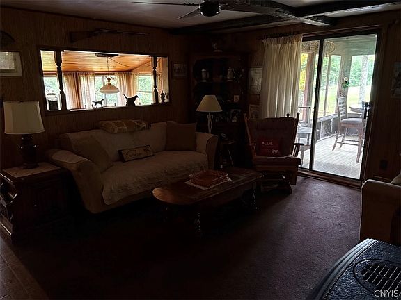 5th image of 426 Brady Beach Rd