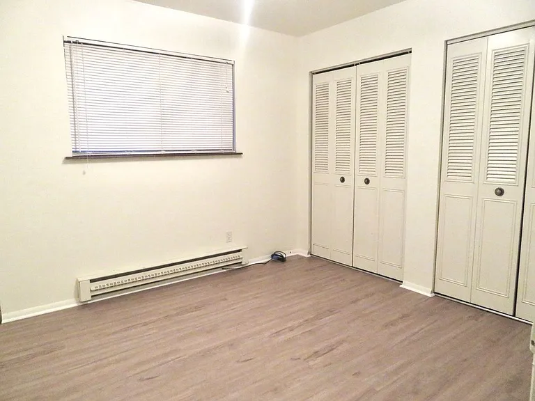 140-146 Parrish Ln — Photo 9